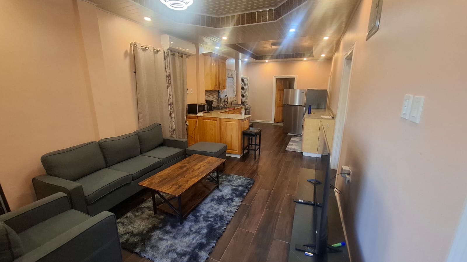 Fully Furnished 3Bedroom Apartment In The City of Georgetown